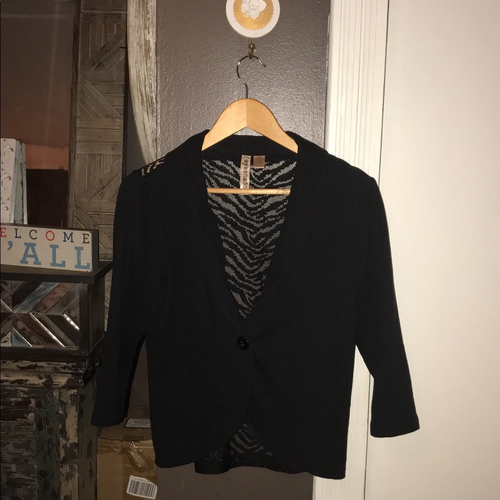Black Cropped Blazer with full lace back sz Lg